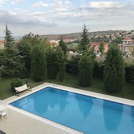 Green Valley Villas * בויוקצ'קמג'ה