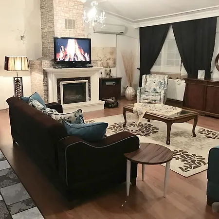 Green Valley Villas فيلة